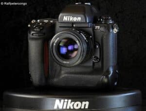 Nikon F 5
