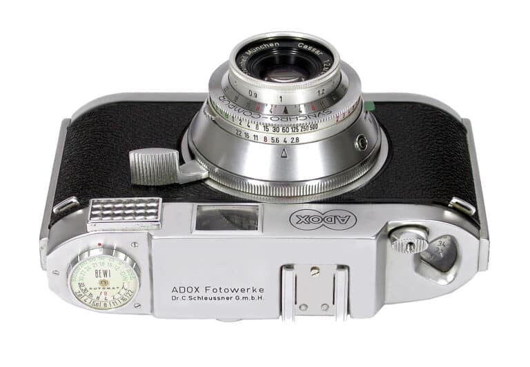 adox 300 oben schrift