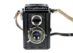 Voigtländer Brillant (Voigtar 6,3 - Bakelitgehäuse)