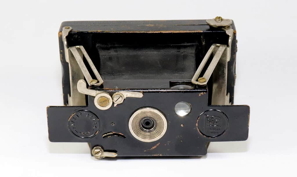 ensignette vorne auf