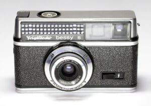 Voigtländer Bessy S