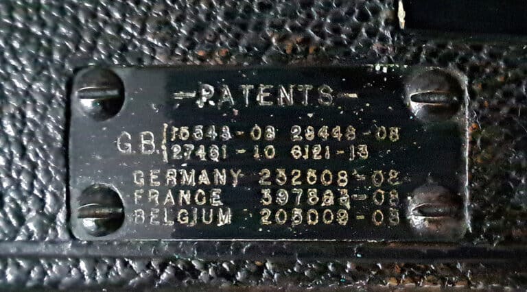 ensign fold reflex d patente