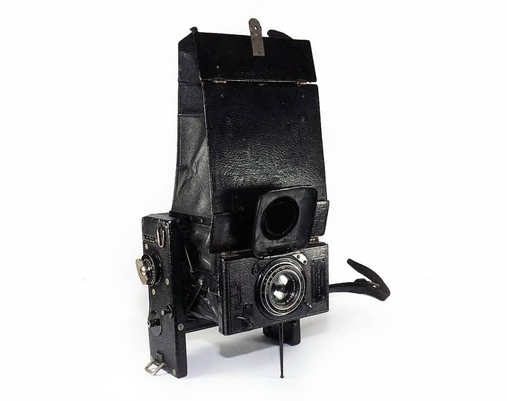 ensign fold reflex mod d