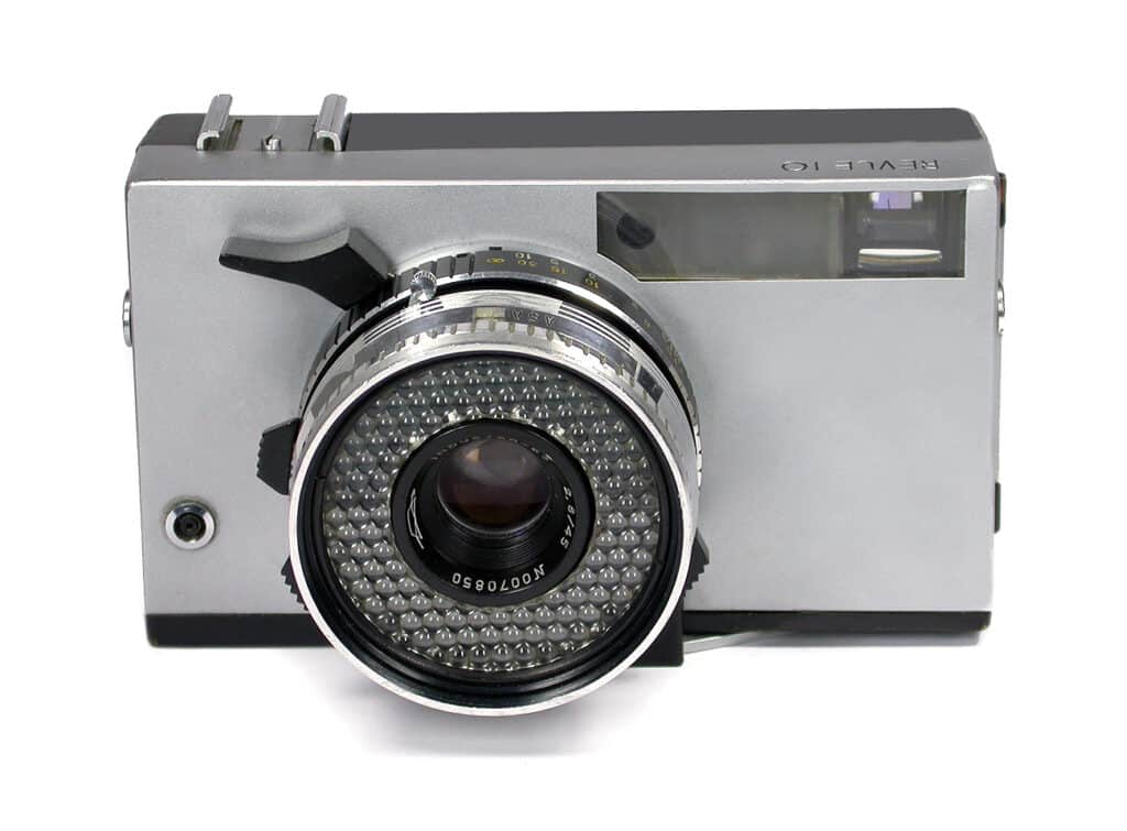 Revue 10 (Schrift oben)