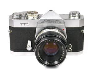 Revue Autoreflex TTL (Konica Autoreflex T)