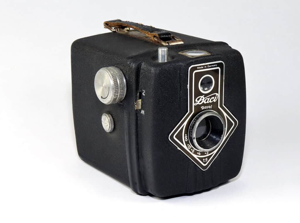 daci royal sw ausloeser oben