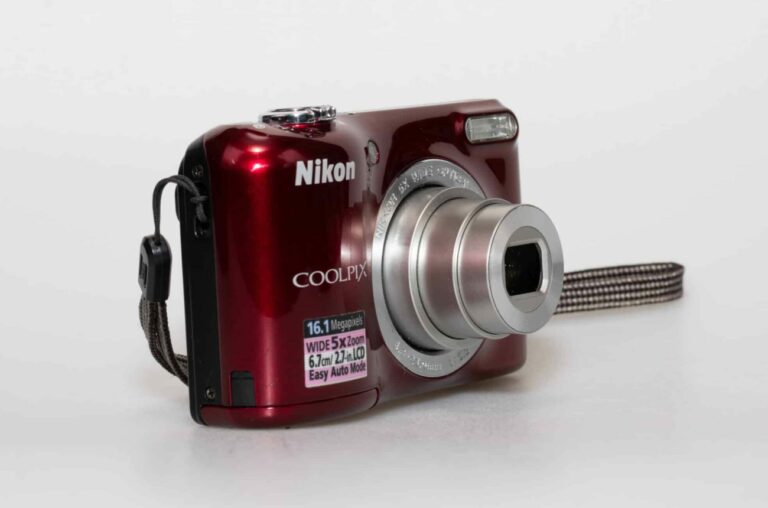 Nikon Coolpix L 27