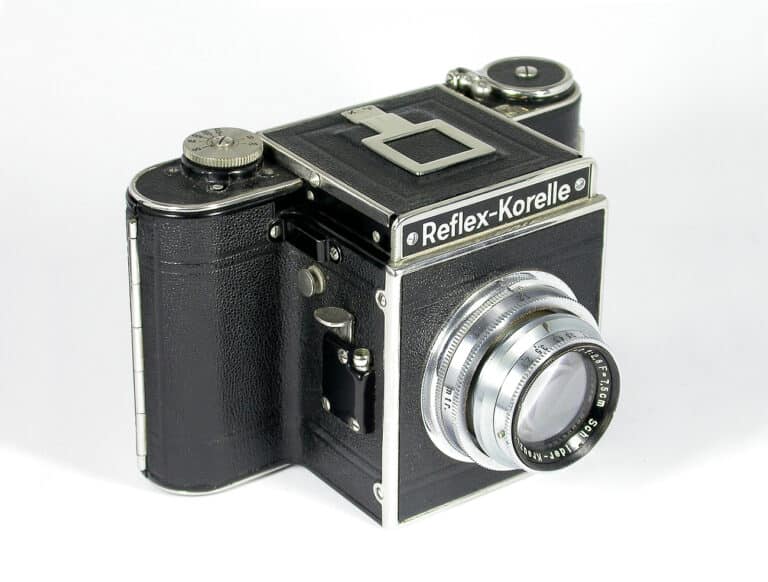 reflex korelle schraeg