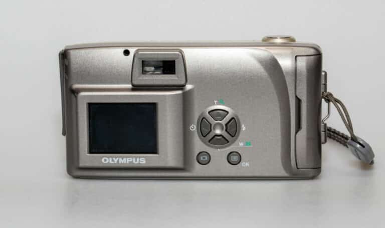 Olympus D-380