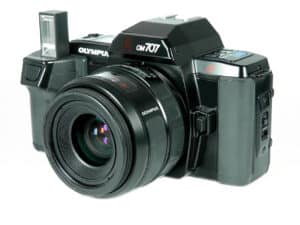 Olympus OM 707