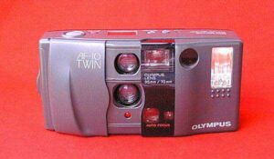 Olympus AF-10 Twin (2 Brennweiten)