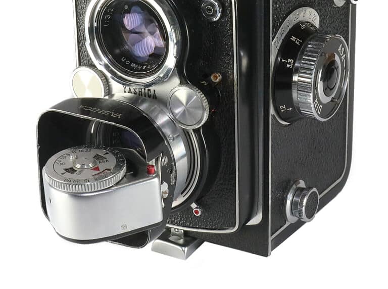 yashica lux nah halb