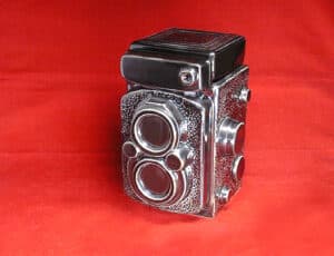 Yashica Mat-124 G Keksdose