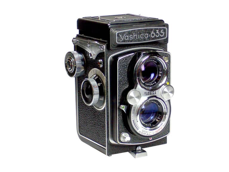 yashica 635