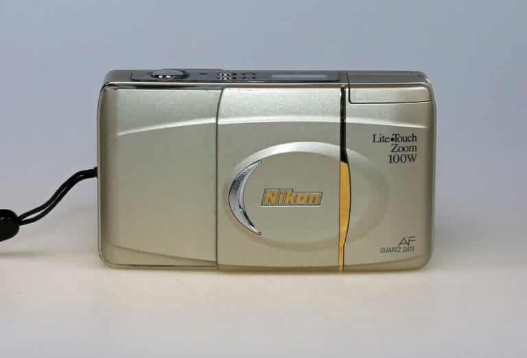 Nikon Lite Touch Zoom 100 W