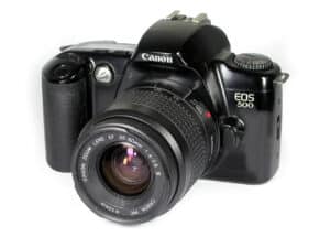 Canon EOS 500 (mit EF 35-80 mm)