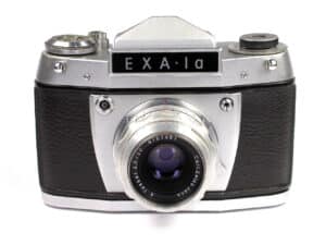 Ihagee Exa Ia (055) mit Prismensucher und Tessar