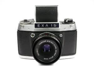 Ihagee / Certo Exa 1b (060) mit Lichtschacht und Tessar