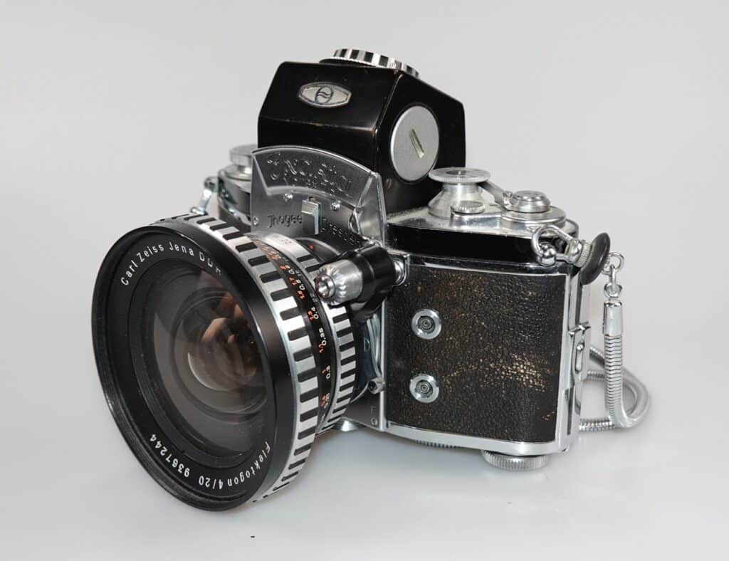 Carl Zeiss Flektogon 4/20