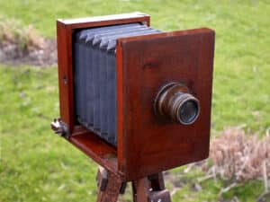 Reisekamera 9 x 12 cm mit Steckblende