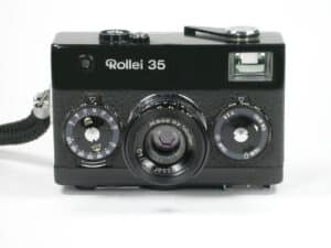 Rollei 35 (Schwarz - Singapore)