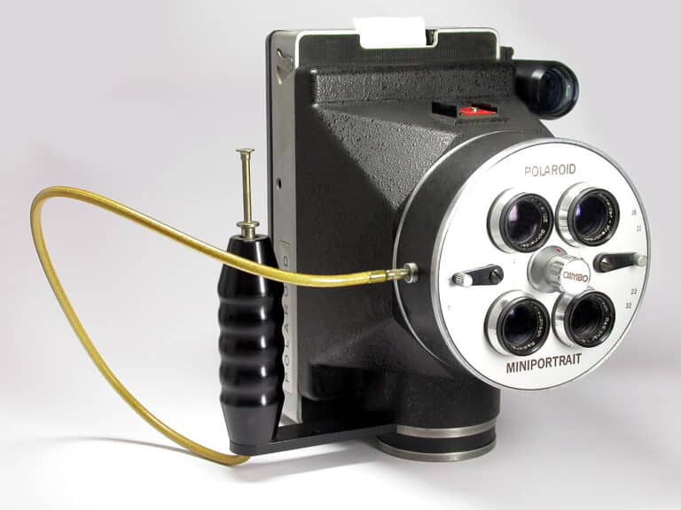 Polaroid Miniportrait 40 (Cambo)