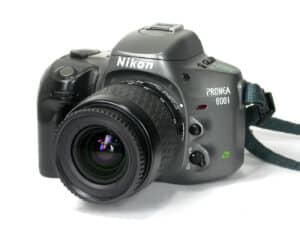 Nikon Pronea 600 i (APS)