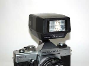 Praktica BC 222 Computerblitzgerät