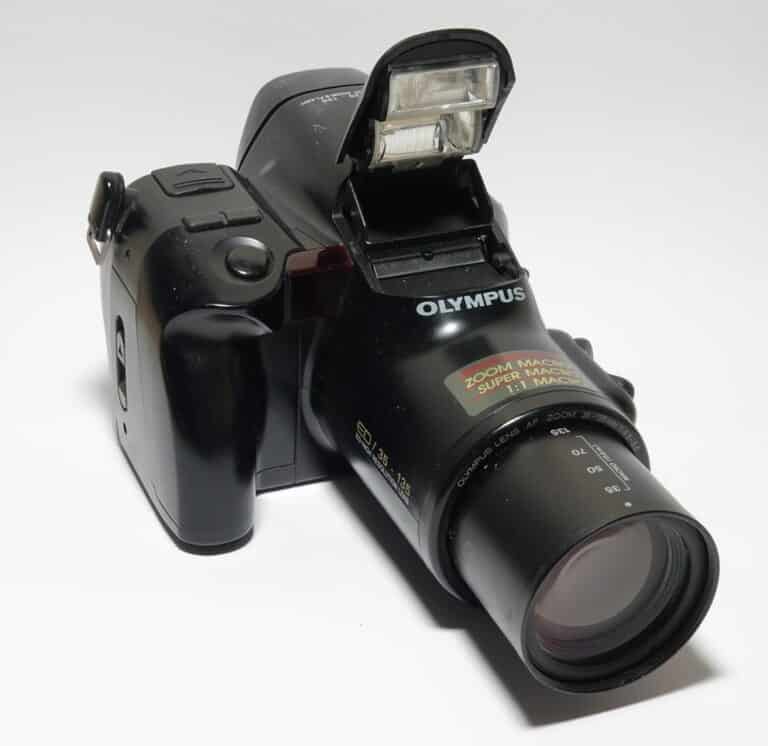 Olympus IS-2000