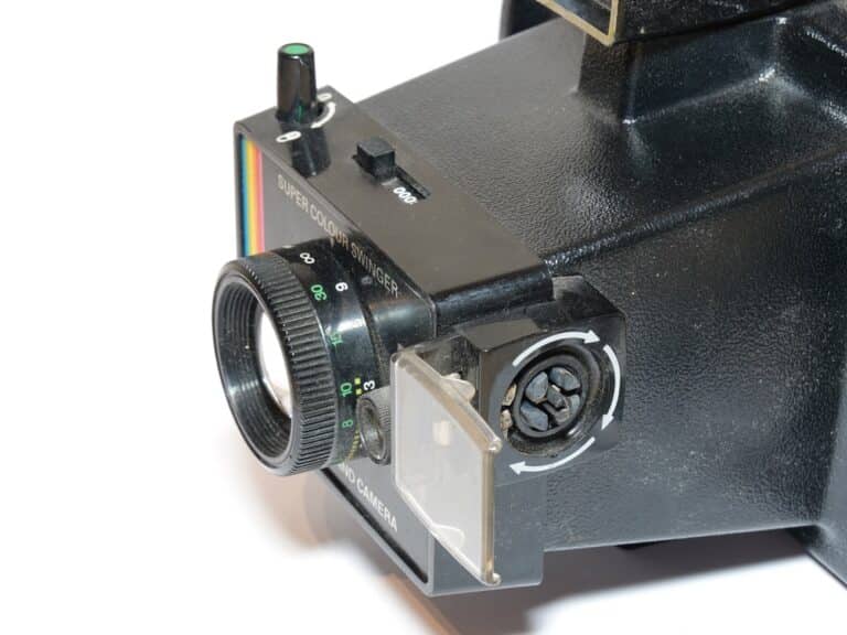 Polaroid Land Camera Super Colour Swinger