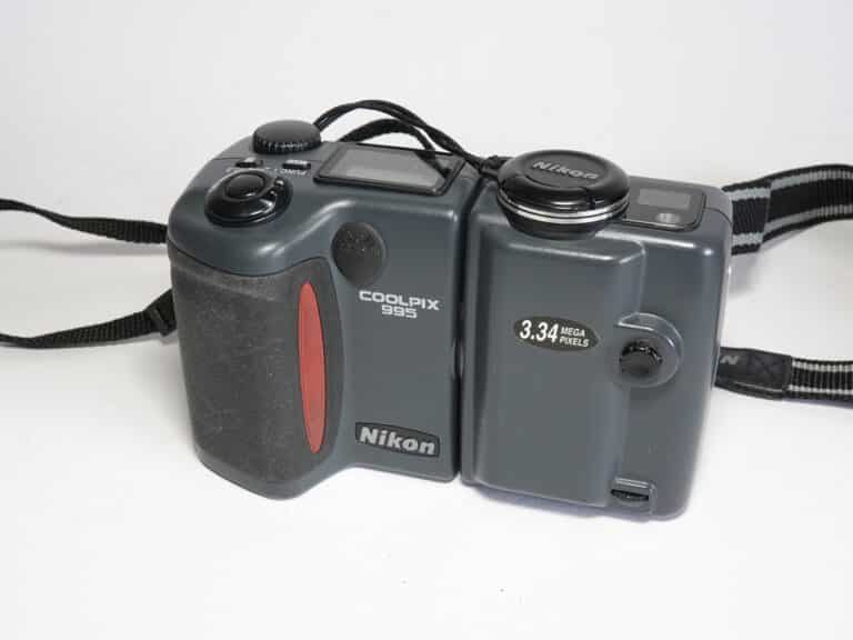 Nikon Coolpix 995
