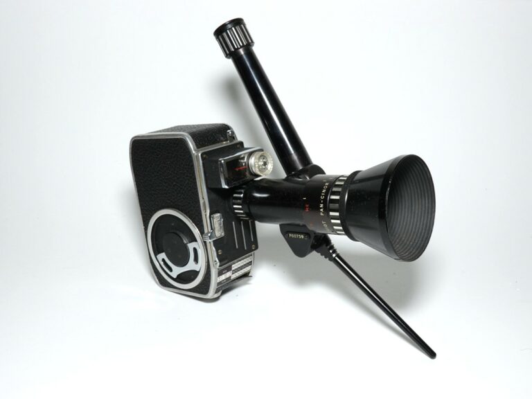 SOM Berthiot Pan-Cinor 1:1,9/8-40 mm