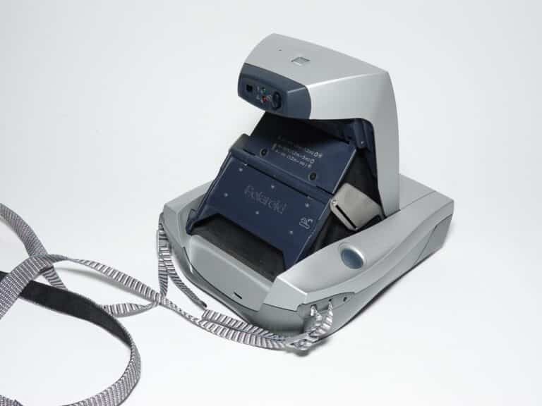 Polaroid 1200 FF