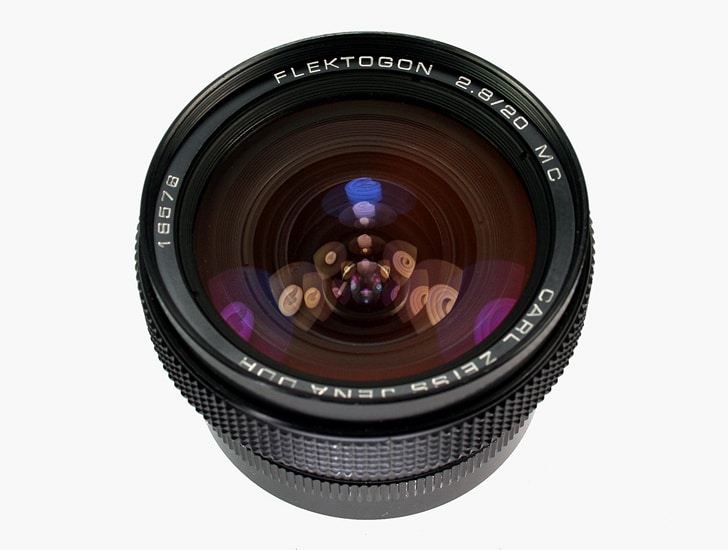 Zeiss Carl Jena Flektogon MC 1:2,8/20 mm (M 42)