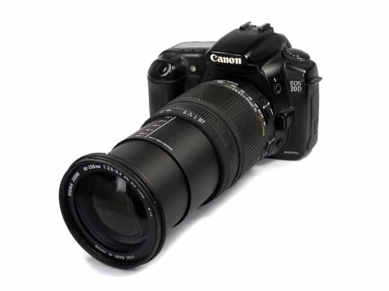 Sigma 1:3,5-6,3/18-250 mm Stabilizer HSM (Canon EOS)