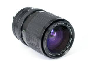 Sigma Zoom III-Ɵ 1:3,5-4,5/28-84 mm MC (Nikon)