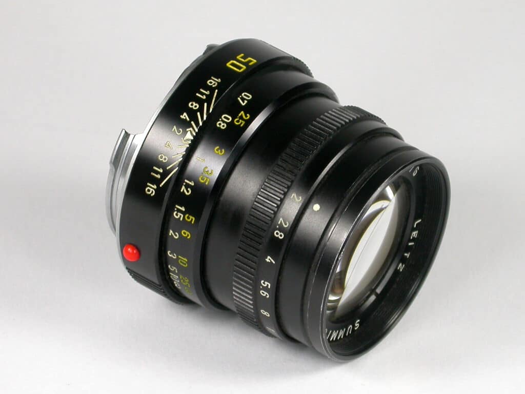 Leitz Summicron-M 1:2,0/50 mm (Leica-M/Minolta CLE)