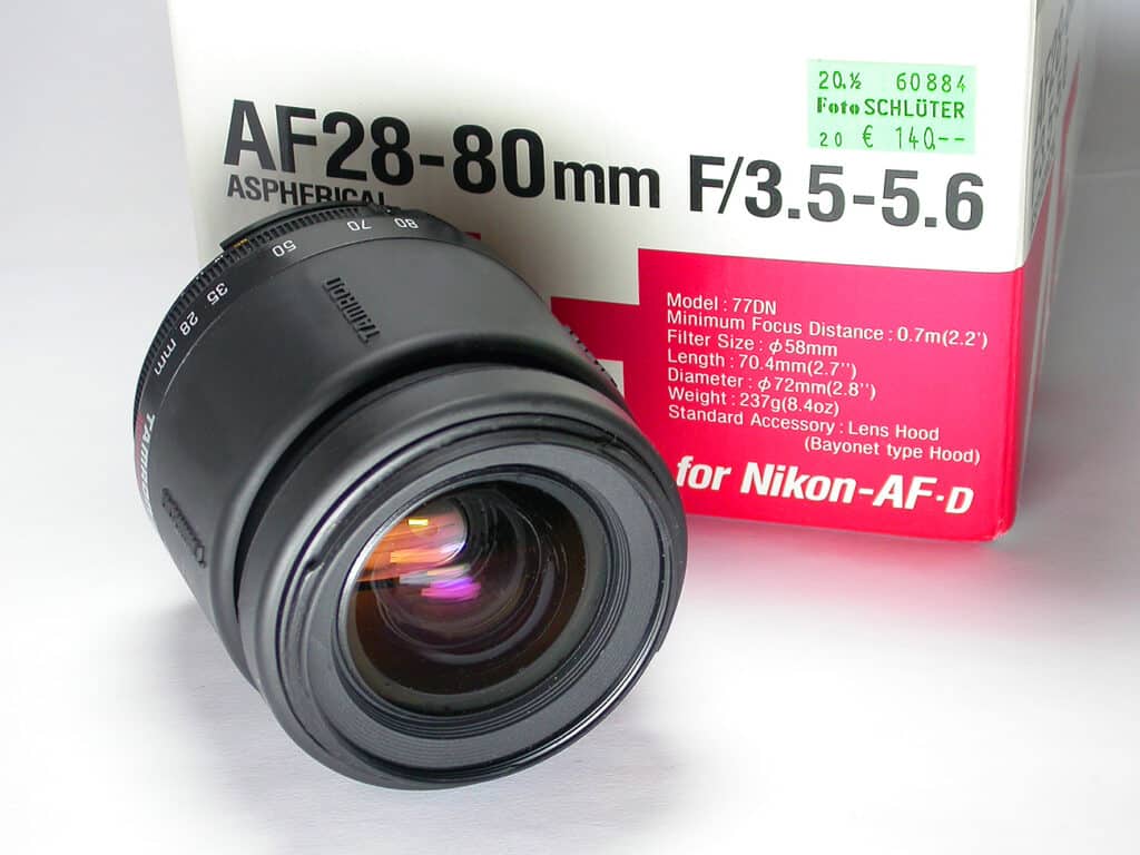 Tamron AF 1:3,5-5,6/28-80 mm (Nikon AF-D)