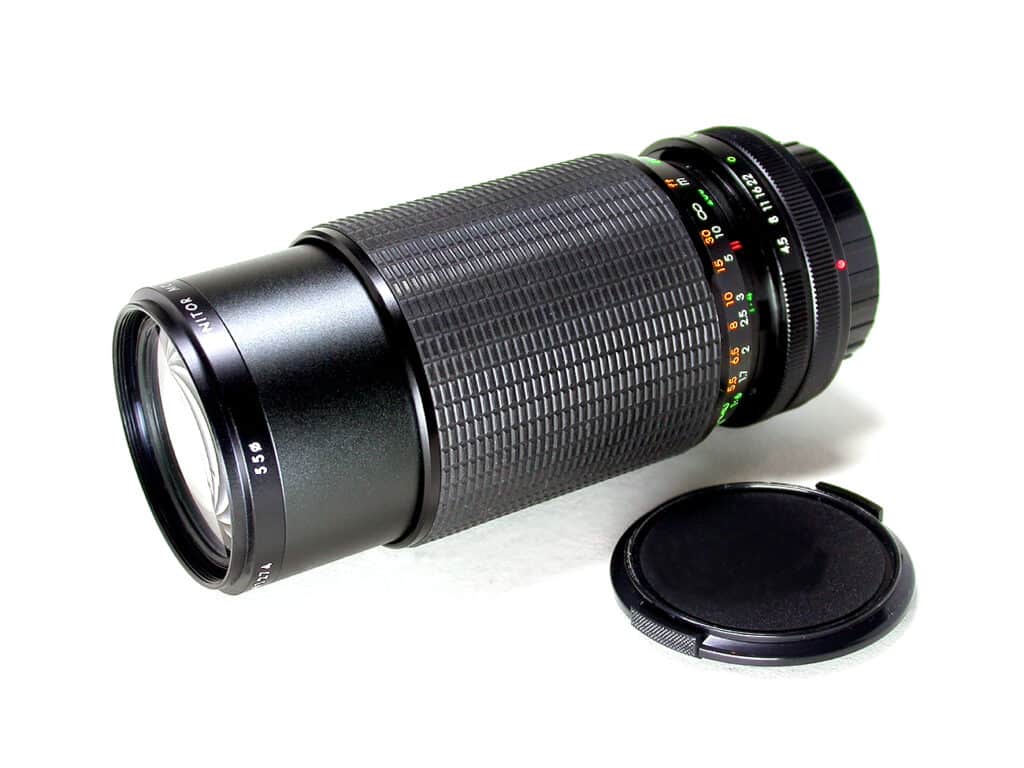 Unitor MC Auto Zoom 1:4,5/80-200 mm (Canon FD)