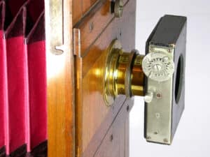 Tuch-Schlitzverschluss für Plattenkameras