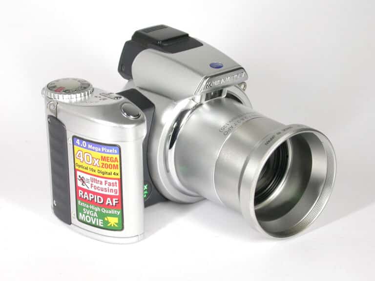 Konica Minolta Dimage Z 2