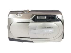 Fujifilm FinePix 2400 Zoom
