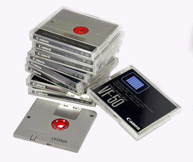 Canon ION Still Video Camera RC-260 PAL High-Band