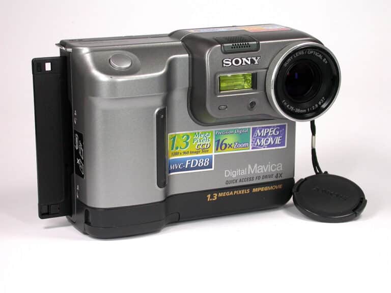 Sony Digital Still Camera MVC-FD 88