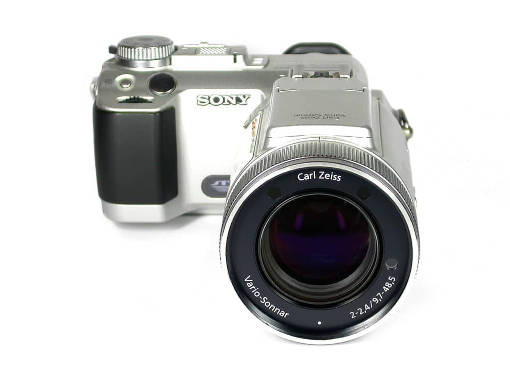 Sony Cyber-Shot 5 MP DSC-F 717