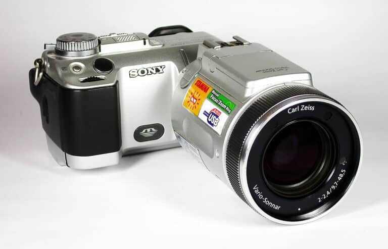 Sony Cyber-Shot 5 MP DSC-F 717