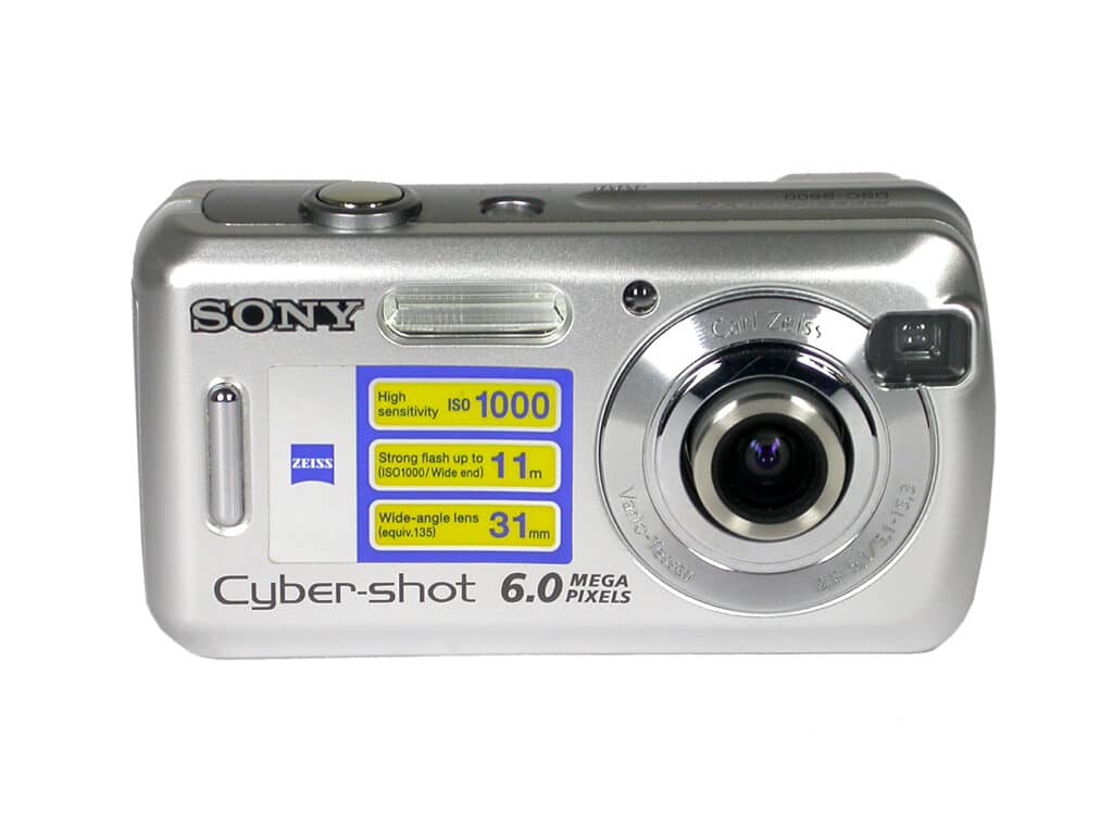 Sony Cyber-Shot 6.0 DSC-S 600