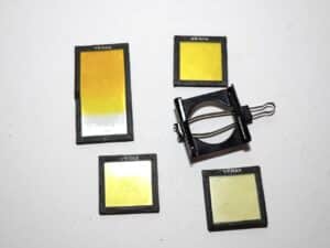 Verax Klemmfassung mit 4 Gelbfiltern